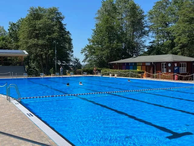 Außenbereich Freibad Hofbieber