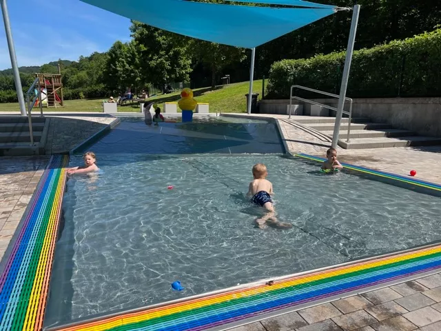 Außenbereich Freibad Hofbieber