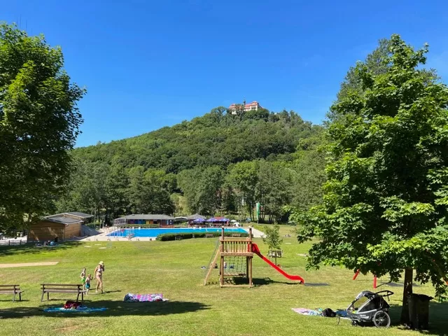 Außenbereich Freibad Hofbieber