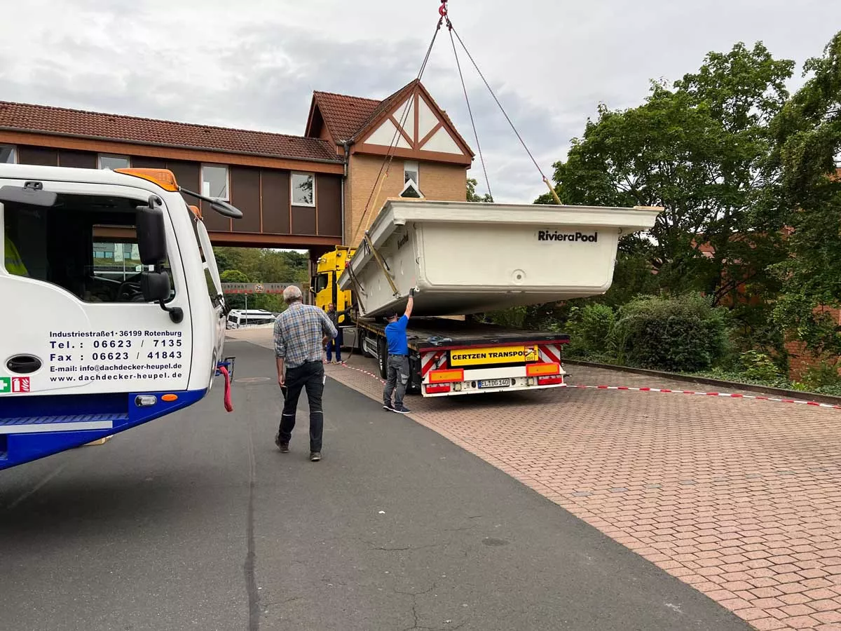 Hotel Rodeberg in Rotenburg /Fulda - während der Sanierung