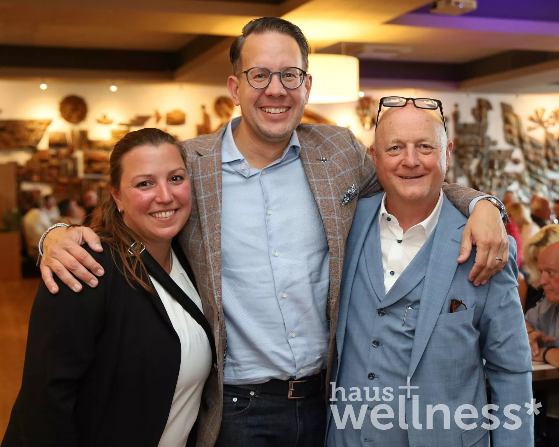 𝟯𝟱 𝗝𝗮𝗵𝗿𝗲 𝗦𝗰𝗵𝘄𝗶𝗺𝗺𝗯𝗮𝗱𝘀𝗲𝗿𝘃𝗶𝗰𝗲 𝗔𝗺𝗶𝗴𝗼 𝗞𝗮𝘂𝗳𝗺𝗮𝗻𝗻 –  𝗲𝗶𝗻 𝘂𝗻𝘃𝗲𝗿𝗴𝗲𝘀𝘀𝗹𝗶𝗰𝗵𝗲𝘀 𝗙𝗲𝘀𝘁 𝗶𝗻 𝗹𝘂𝗳𝘁𝗶𝗴𝗲𝗿 𝗛𝗼̈𝗵𝗲!