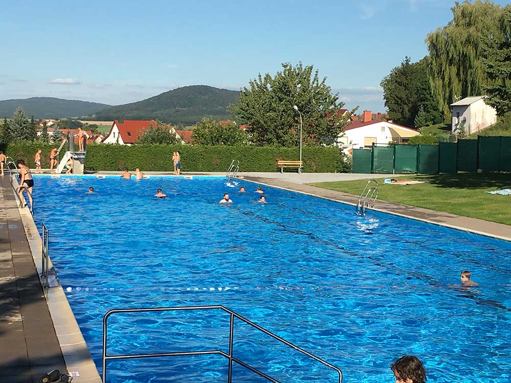 Außenbereich Freibad Dermbach