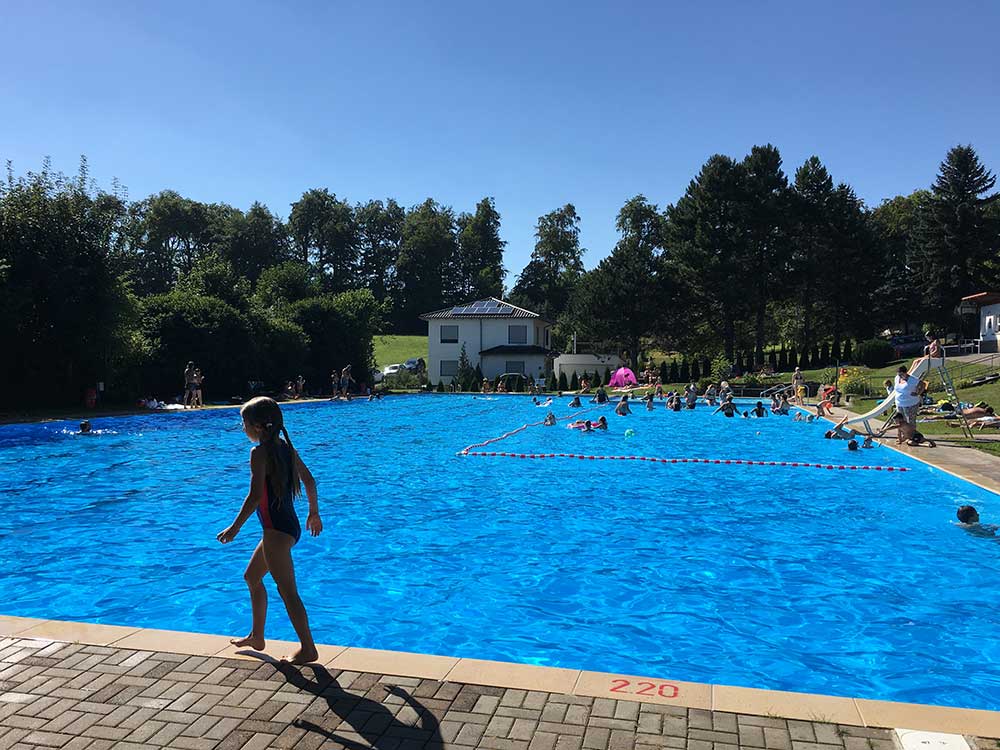 Außenbereich Freibad Eigenrieden