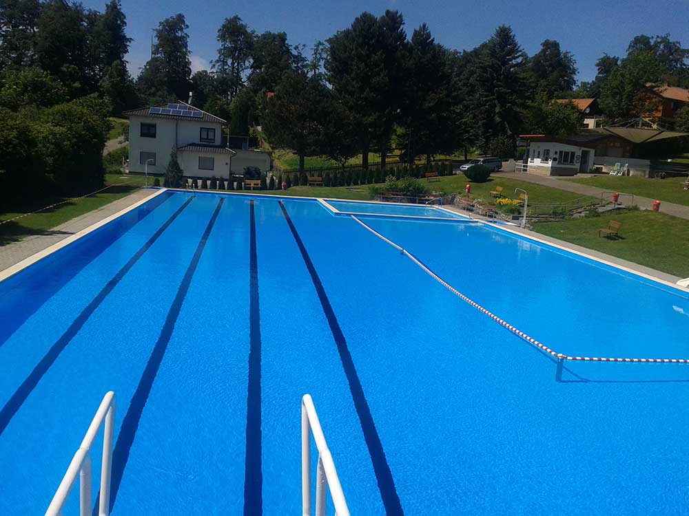 Außenbereich Freibad Eigenrieden