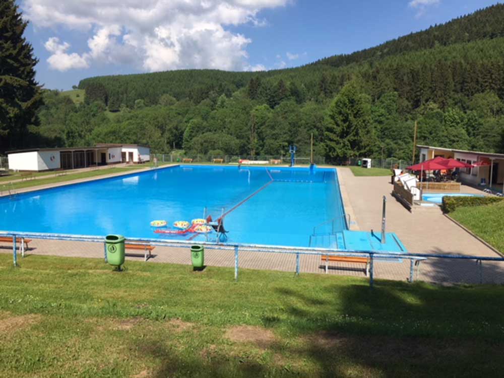 Außenbereich Freibad Kleinschalkalden